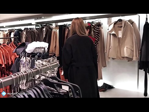 ❤️ Leszbikusok maszturbálnak és nyalják a puncit a boltban - gin gerson crystal marilyn ️ Baszás videó at hu.megaofertas.top ❤