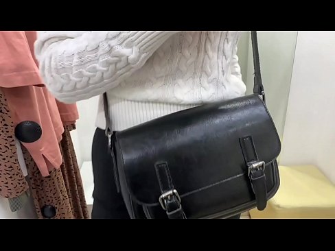 ❤️ Nyilvános maszturbáció a fiatal szuka FeralBerry egy dildóval a próbafülkében ️ Baszás videó at hu.megaofertas.top ❤